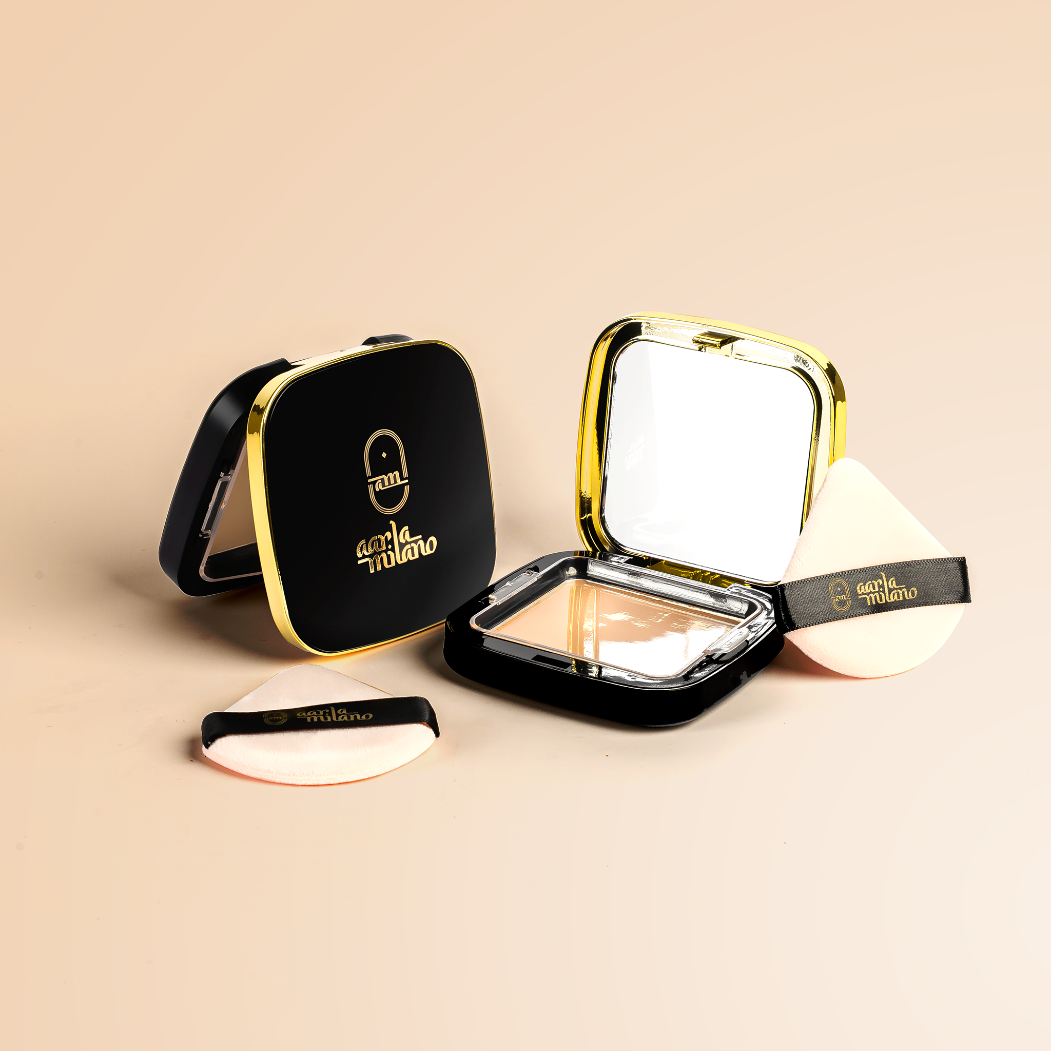 Seamless Finish Matte Pressed Powder (Majestic Sands)